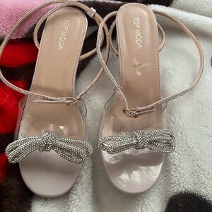 TOP Moda Women's Blush Sandals with Metallic Bow